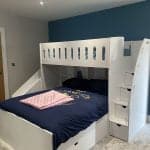 Space-saving corner bunk beds