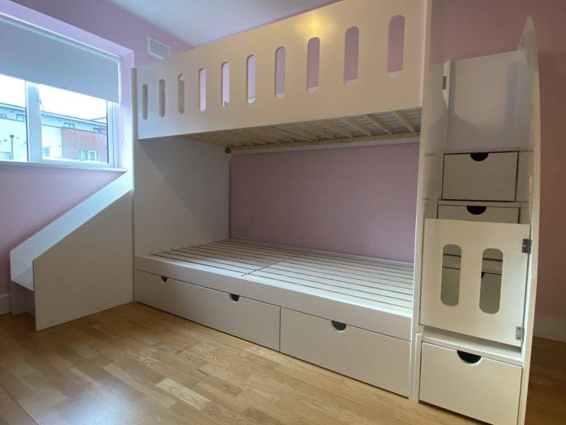 Slide bunk bed