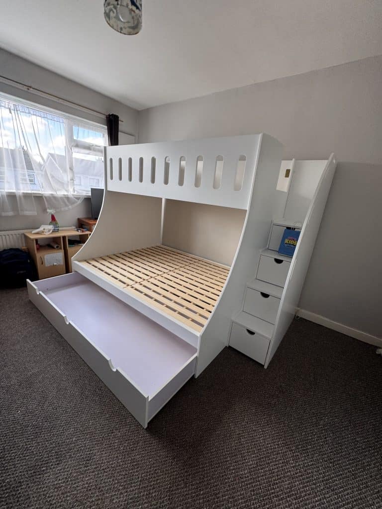 double and single trundle bed icon