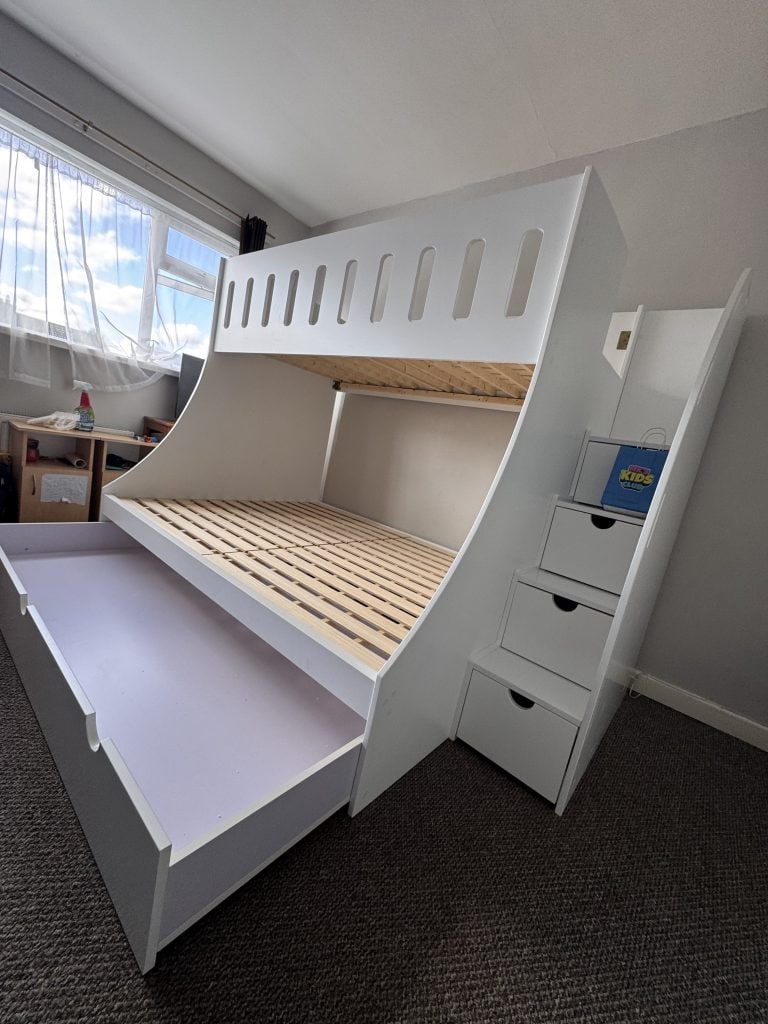 single and double trundle bed icon