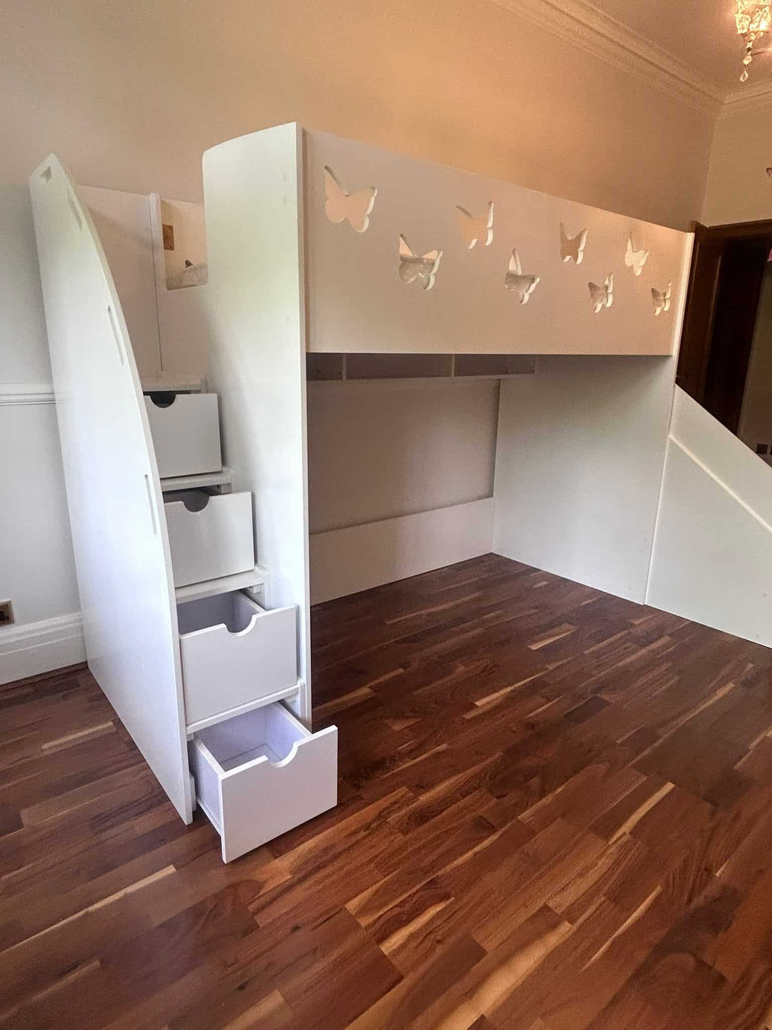 Cabin Bunk Bed with Hidden Storage