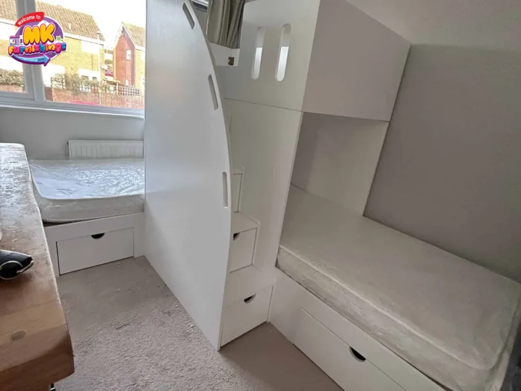 L-Shaped Triple Sleeper Bunk Bed